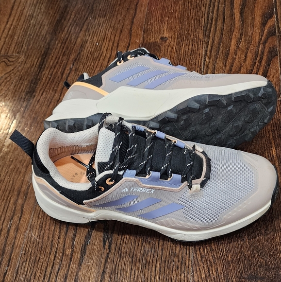 Adidas Terrex Swift R • GORE-TEX - Picture 2 of 8